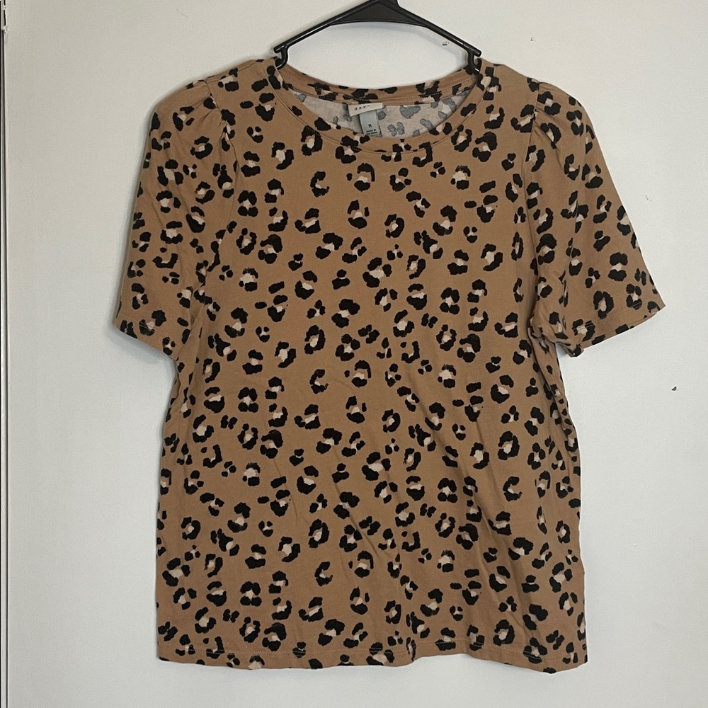 Leopard Print Short Sleeve Top
